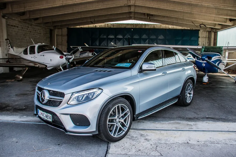 Luxury premium SUV